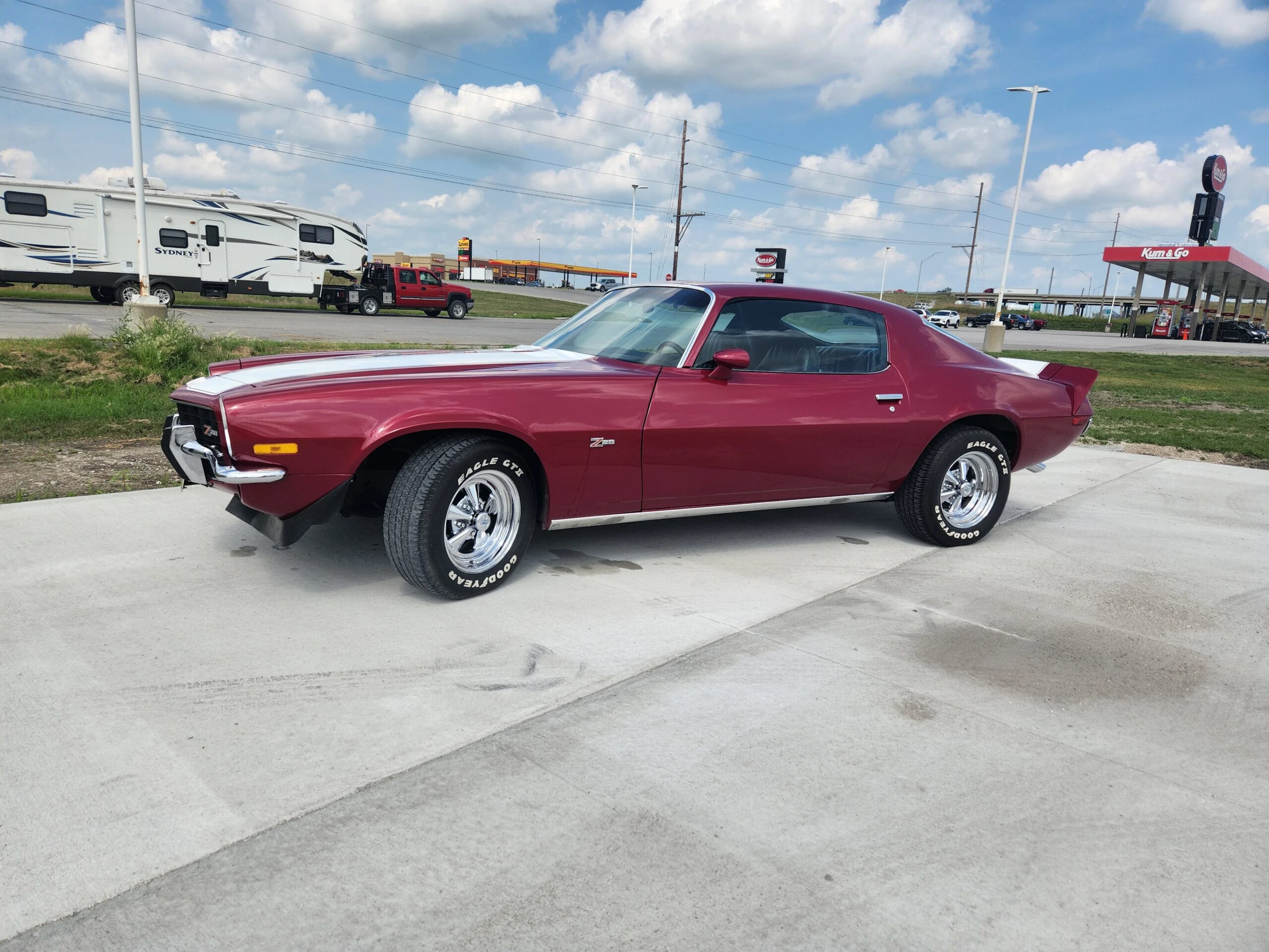 Chevrolet-Camaro-z28-coupe-1973-Burgundy-Black-3