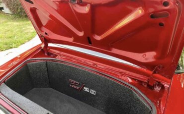 Chevrolet-Camaro-z28-coupe-1981-Red-Black-4