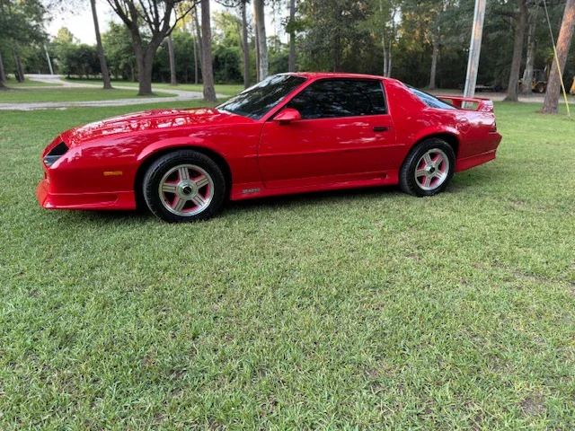 Chevrolet-Camaro-z28-coupe-1991-Red-Gray-4