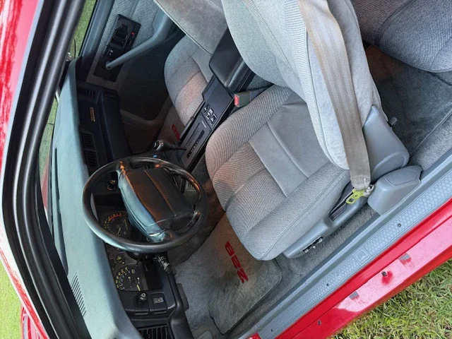 Chevrolet-Camaro-z28-coupe-1991-Red-Gray-5