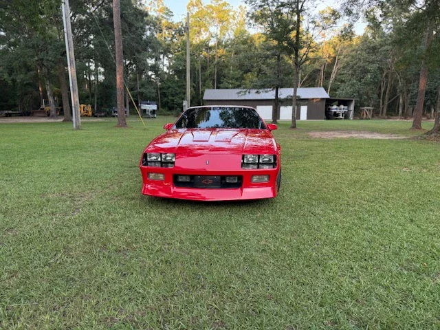 Chevrolet-Camaro-z28-coupe-1991-Red-Gray-8