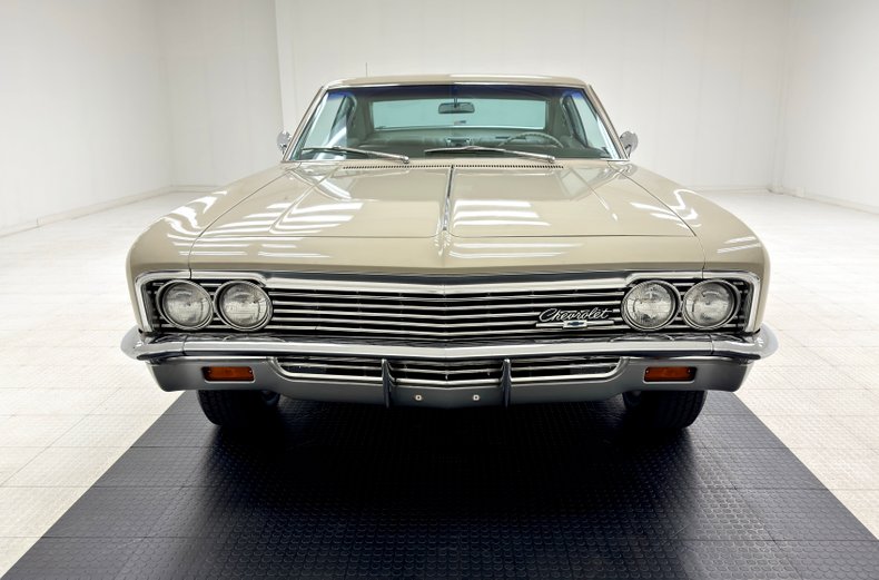 Chevrolet-Caprice-1966-Cameo-Beige-Fawn-11