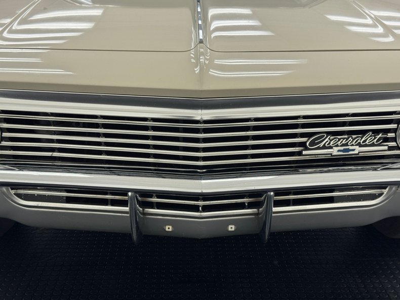 Chevrolet-Caprice-1966-Cameo-Beige-Fawn-12