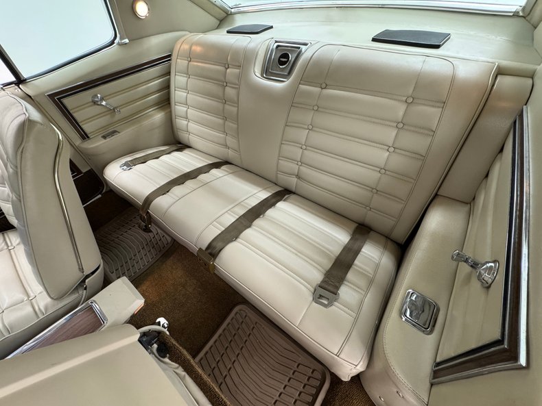 Chevrolet-Caprice-1966-Cameo-Beige-Fawn-2