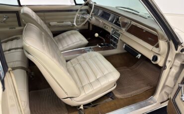 Chevrolet-Caprice-1966-Cameo-Beige-Fawn-32