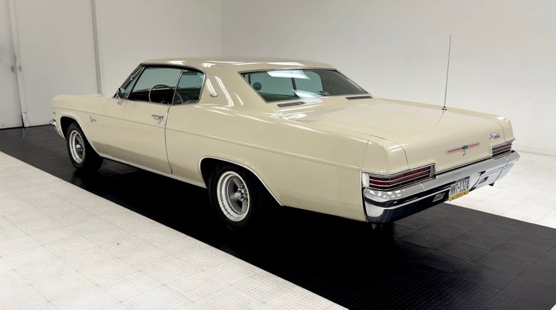 Chevrolet-Caprice-1966-Cameo-Beige-Fawn-6