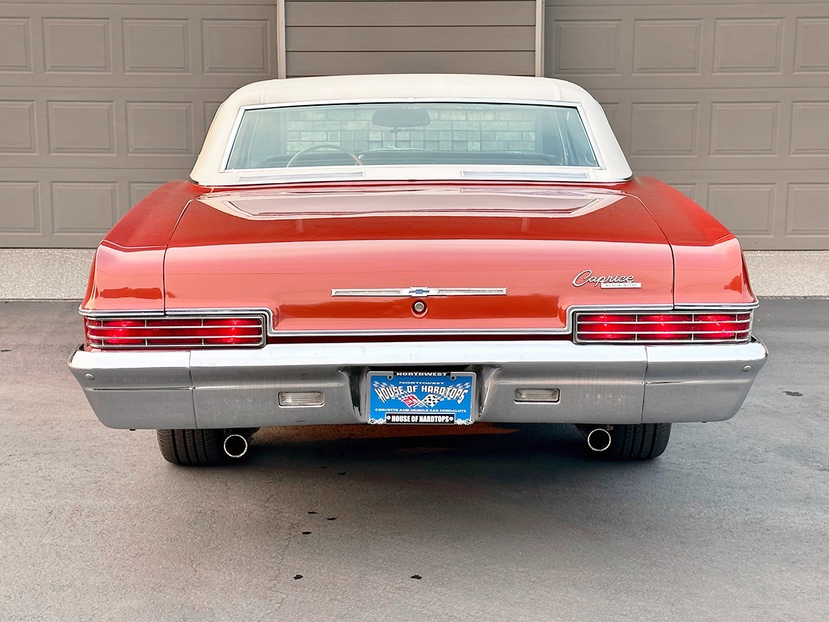 Chevrolet-Caprice-1966-Hardtop-14