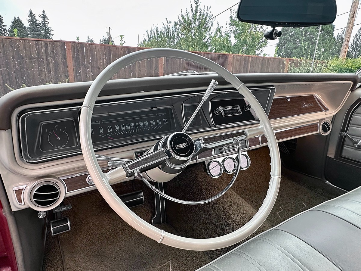Chevrolet-Caprice-1966-Hardtop-25