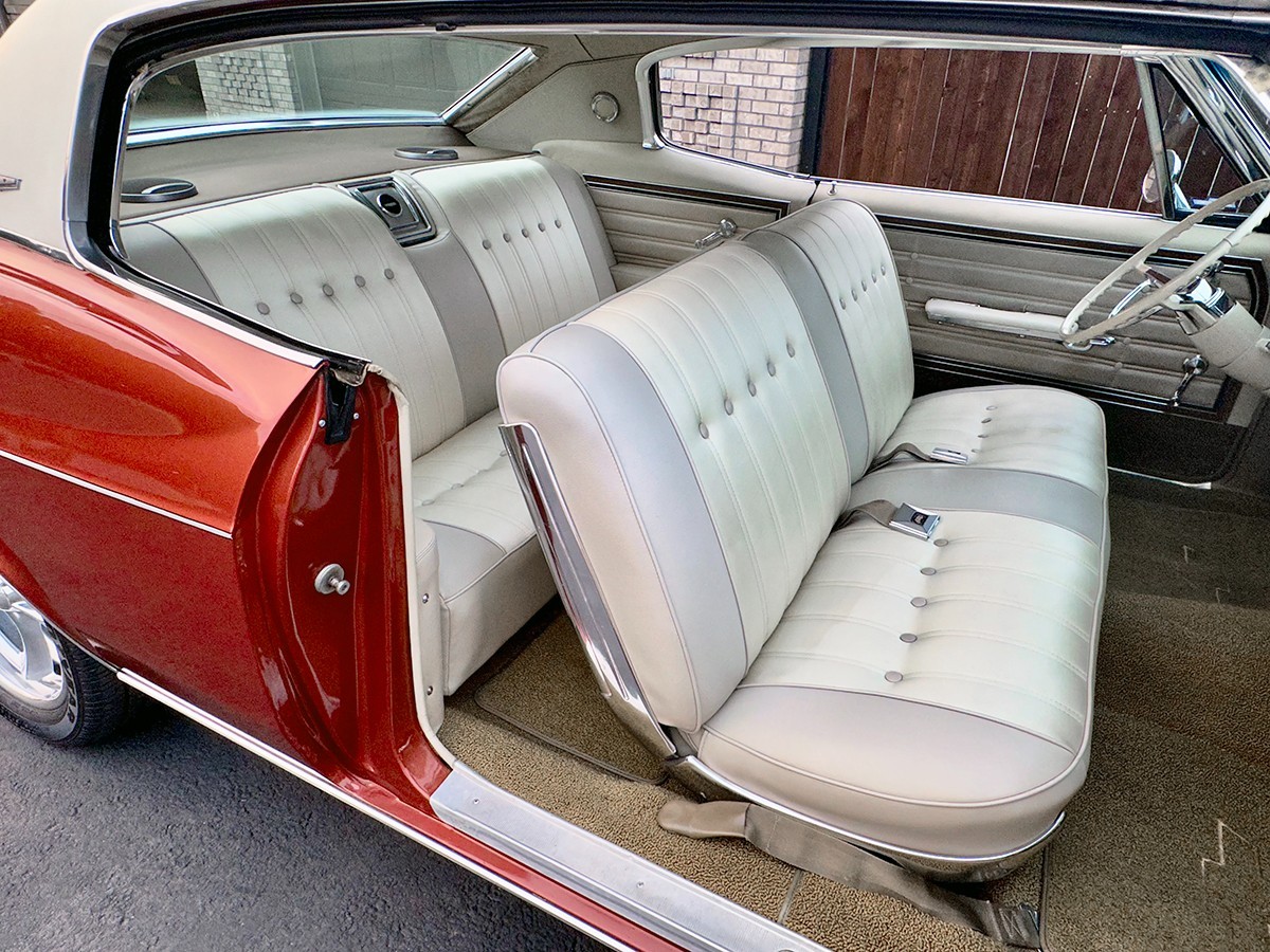 Chevrolet-Caprice-1966-Hardtop-30