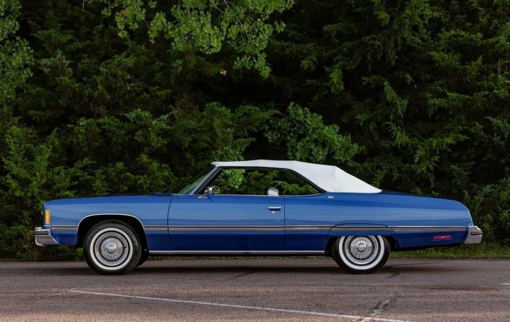 Chevrolet-Caprice-1974-Convertible-3