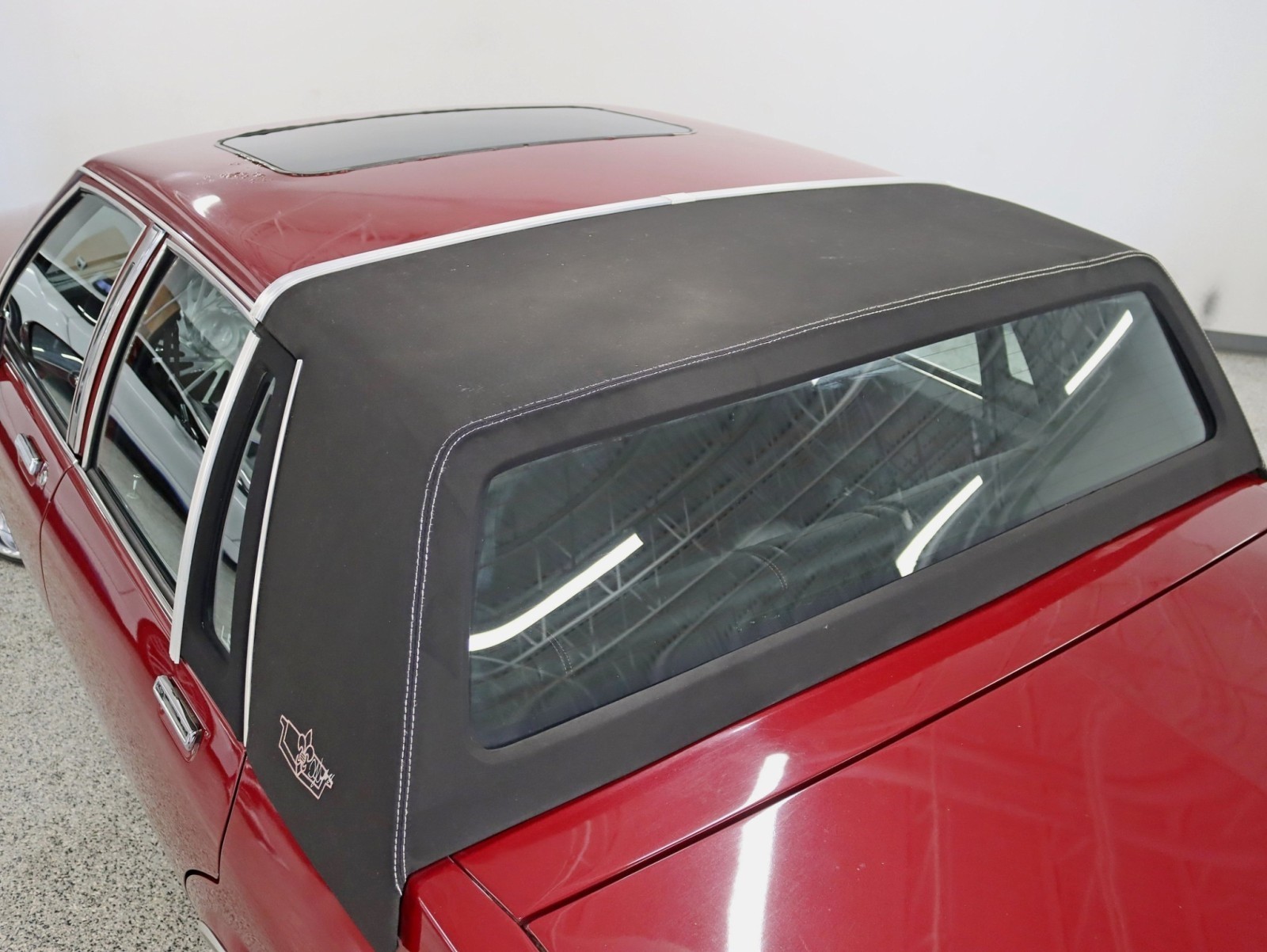 Chevrolet-Caprice-1984-Sedan-32