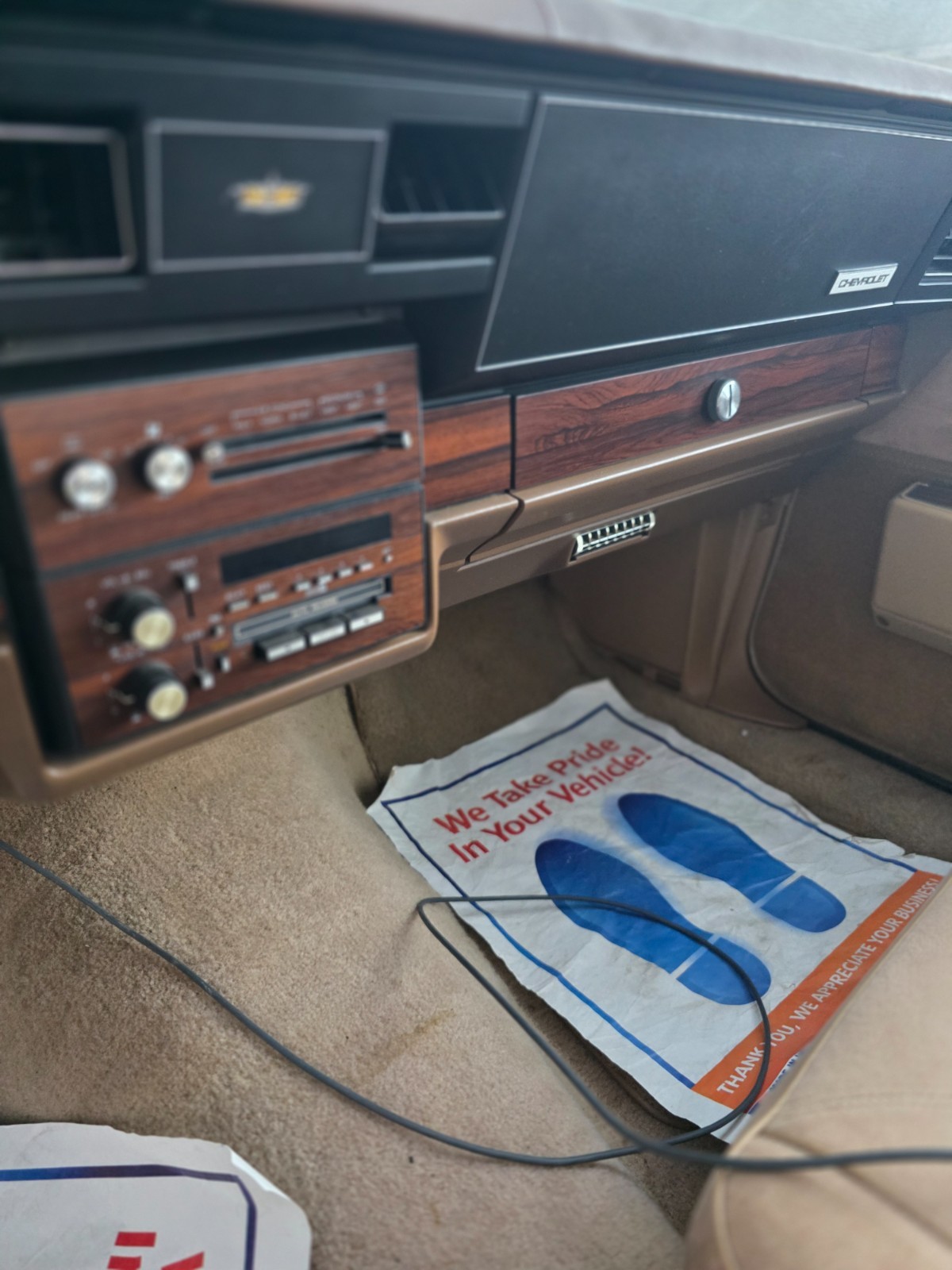 Chevrolet-Caprice-1987-Sedan-8