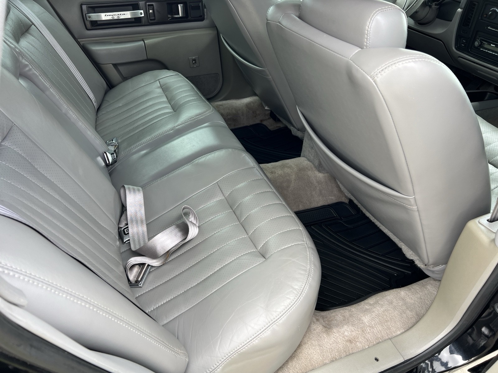 Chevrolet-Caprice-1994-22