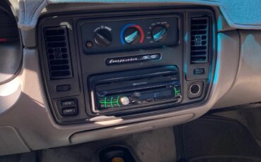Chevrolet-Caprice-1995-13