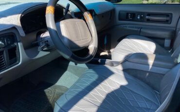 Chevrolet-Caprice-1995-7