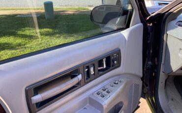Chevrolet-Caprice-1995-8