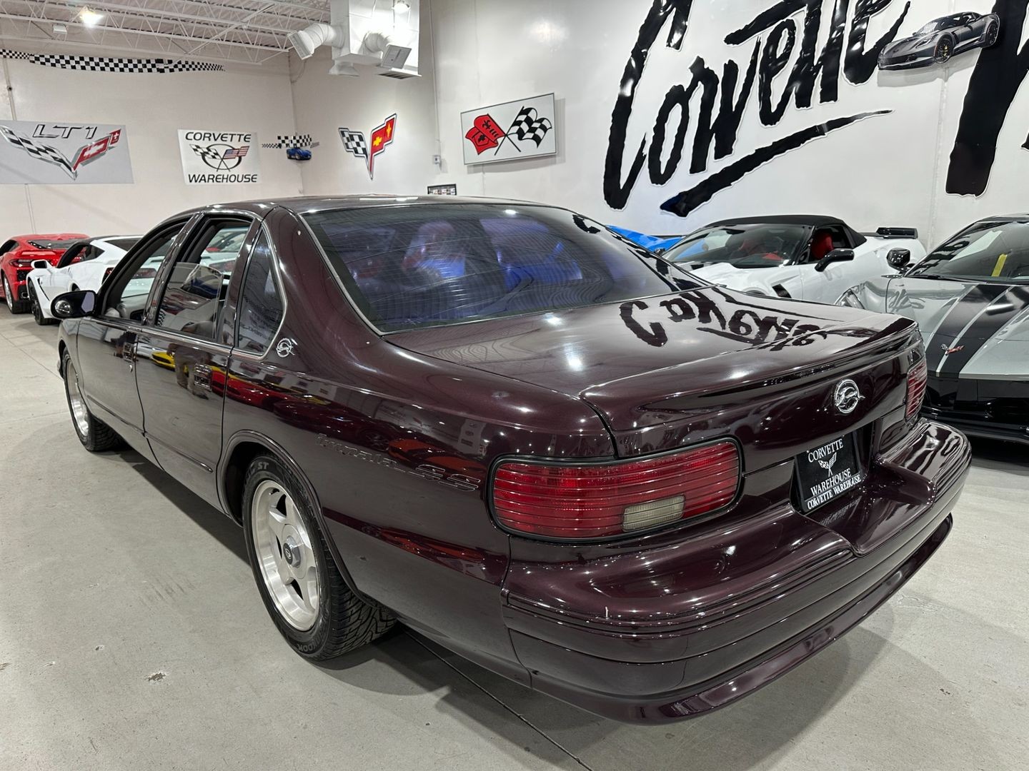Chevrolet-Caprice-1995-Sedan-2