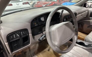 Chevrolet-Caprice-1995-Sedan-9