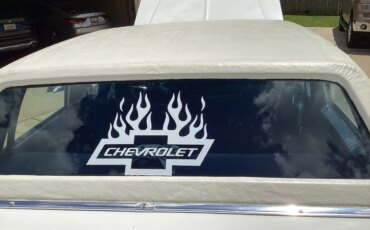 Chevrolet-Caprice-classic-brougham-sedan-1989-White-Blue-15