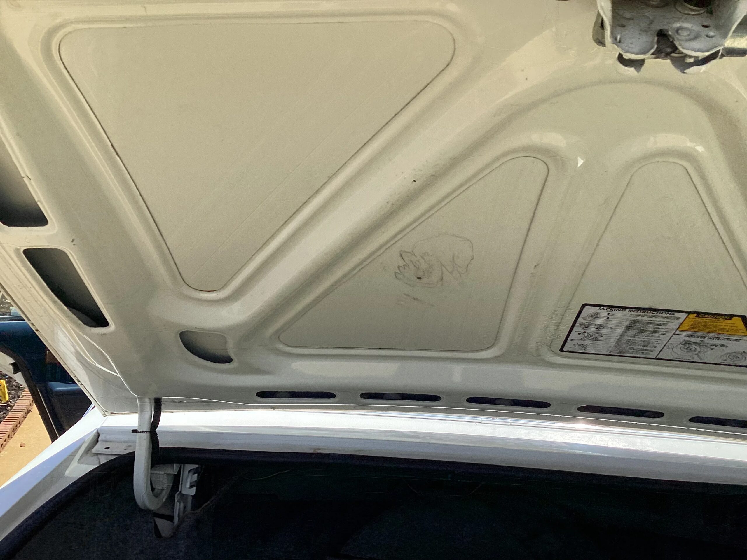 Chevrolet-Caprice-classic-brougham-sedan-1989-White-Blue-24