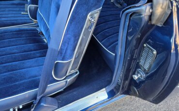 Chevrolet-Caprice-classic-coupe-1976-Blue-Blue-19