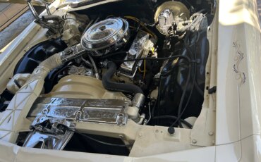 Chevrolet-Caprice-classic-coupe-1976-Yellow-Beige-27