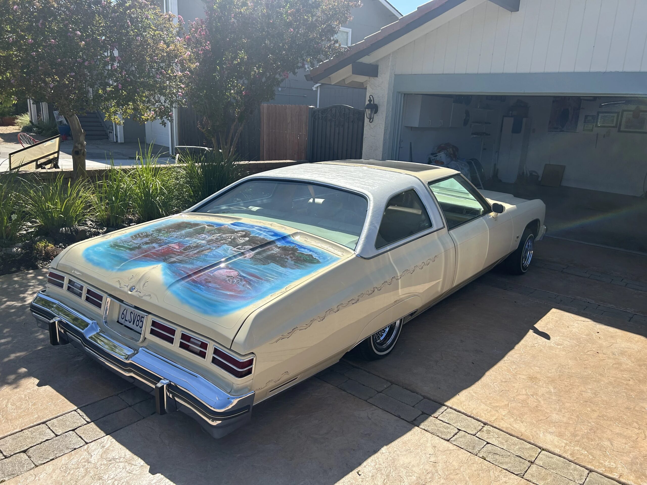 Chevrolet-Caprice-classic-coupe-1976-Yellow-Beige-9