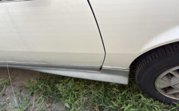 Chevrolet-Cavalier-1989-17