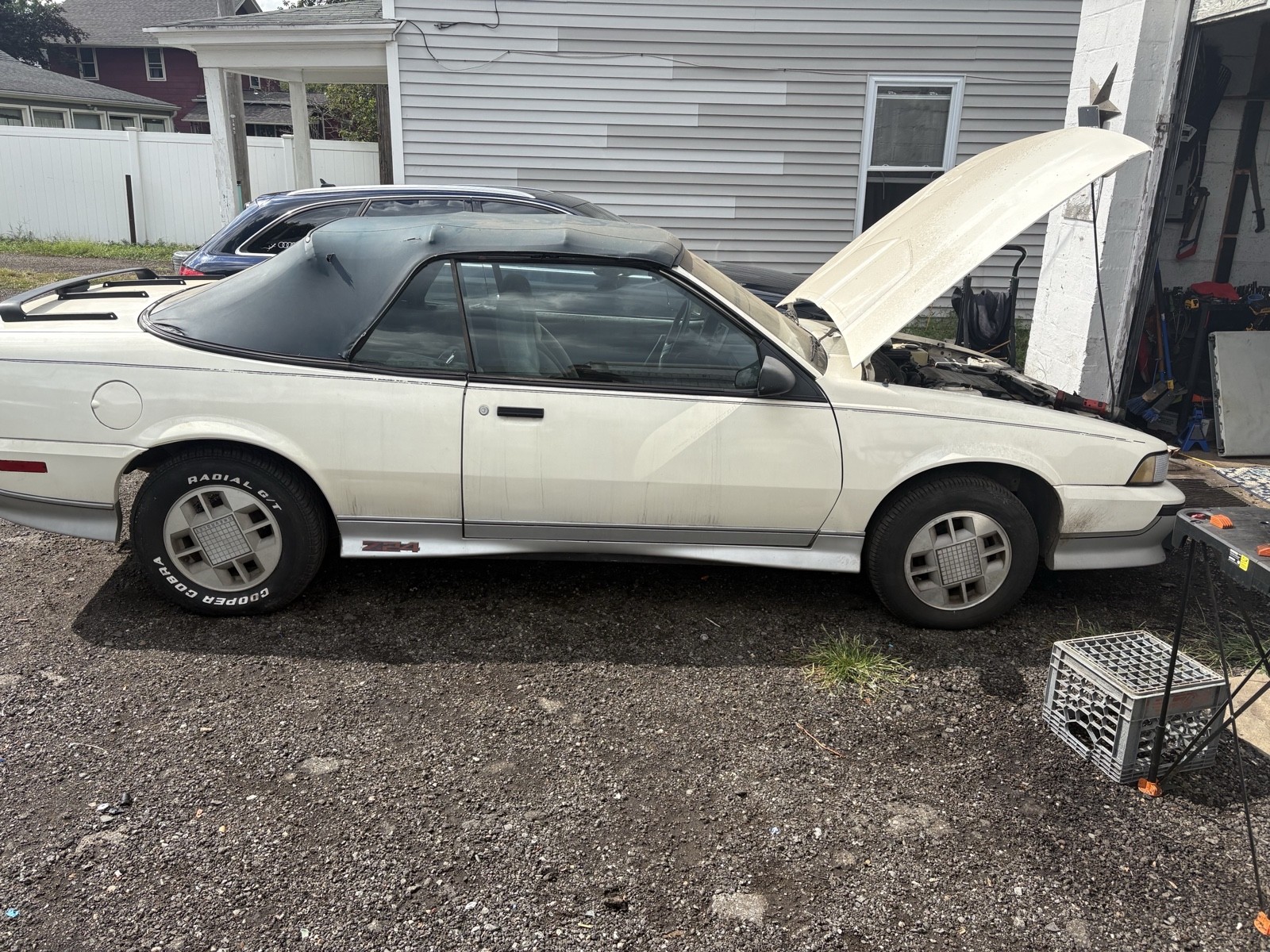 Chevrolet-Cavalier-1989-2