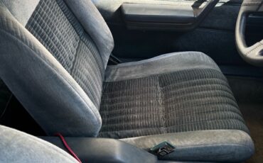 Chevrolet-Cavalier-1989-28