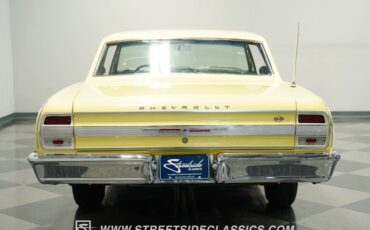 Chevrolet-Chevelle-1964-Butternut-Yellow-Black-12
