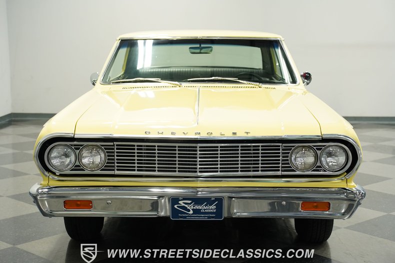 Chevrolet-Chevelle-1964-Butternut-Yellow-Black-20