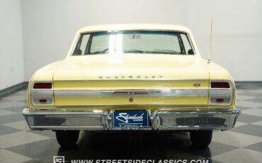 Chevrolet-Chevelle-1964-Butternut-Yellow-Black-27