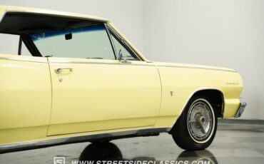 Chevrolet-Chevelle-1964-Butternut-Yellow-Black-30