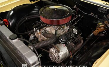 Chevrolet-Chevelle-1964-Butternut-Yellow-Black-6