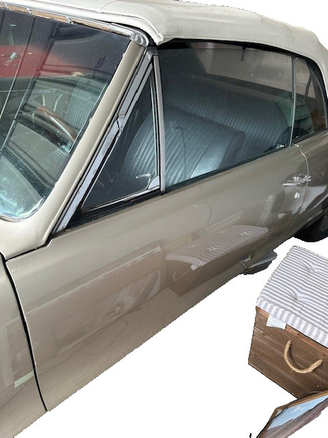Chevrolet-Chevelle-1964-Convertible-3