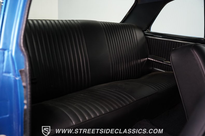 Chevrolet-Chevelle-1964-Marina-Blue-Black-2