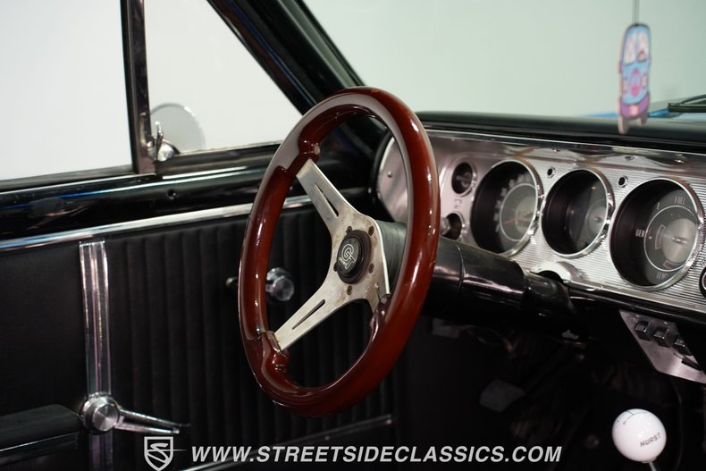 Chevrolet-Chevelle-1964-Marina-Blue-Black-48