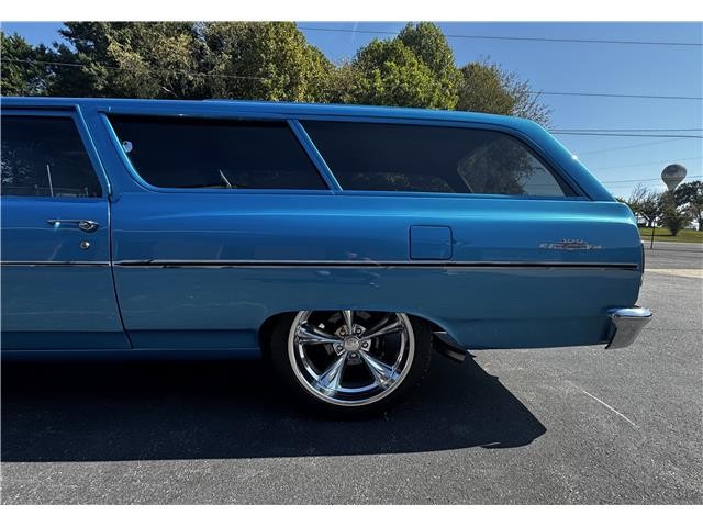 Chevrolet-Chevelle-1965-Wagon-10