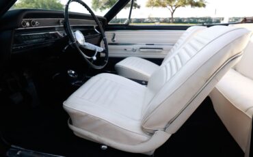 Chevrolet-Chevelle-1966-2-Door-22