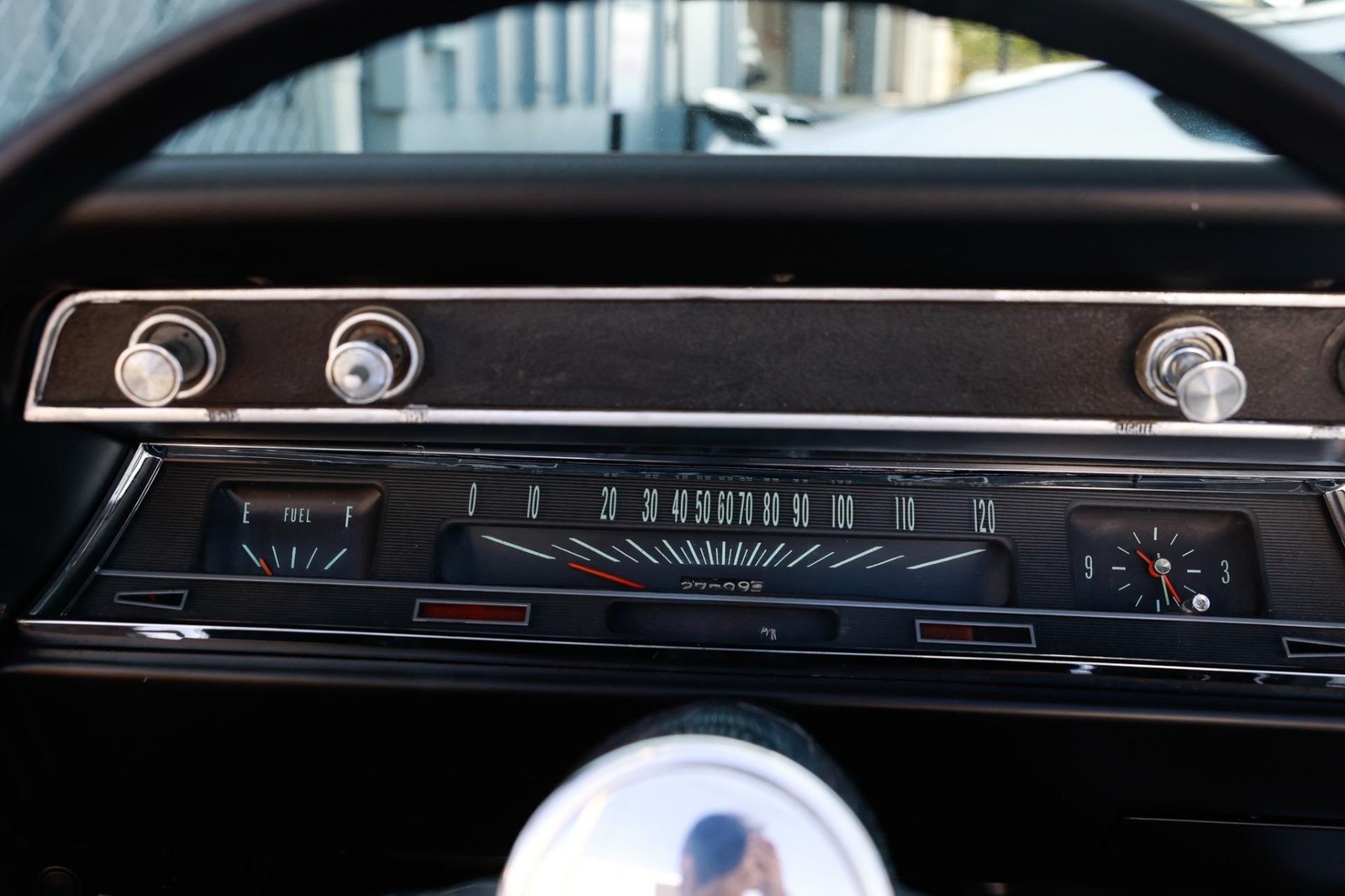 Chevrolet-Chevelle-1966-2-Door-23