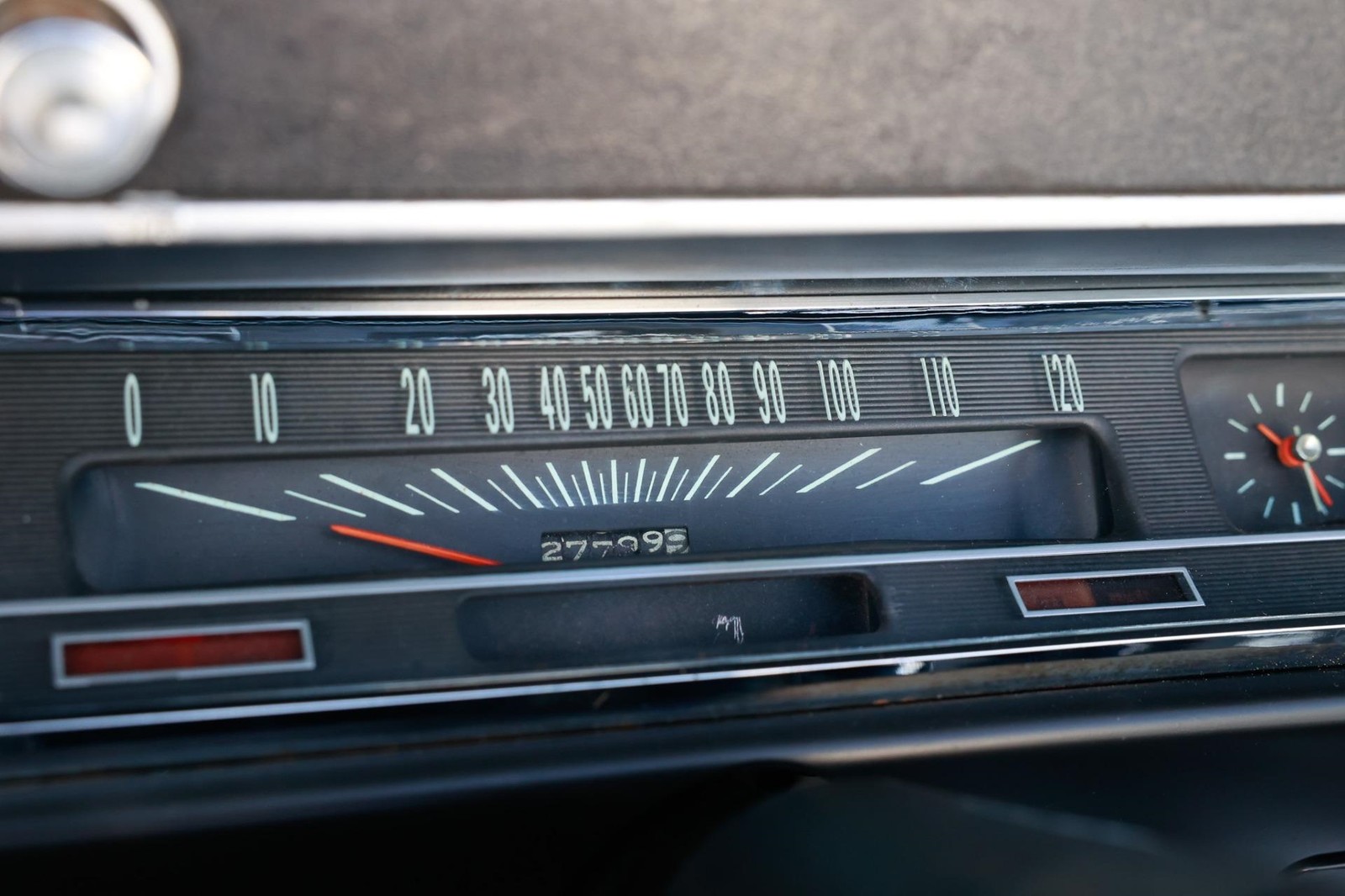 Chevrolet-Chevelle-1966-2-Door-24