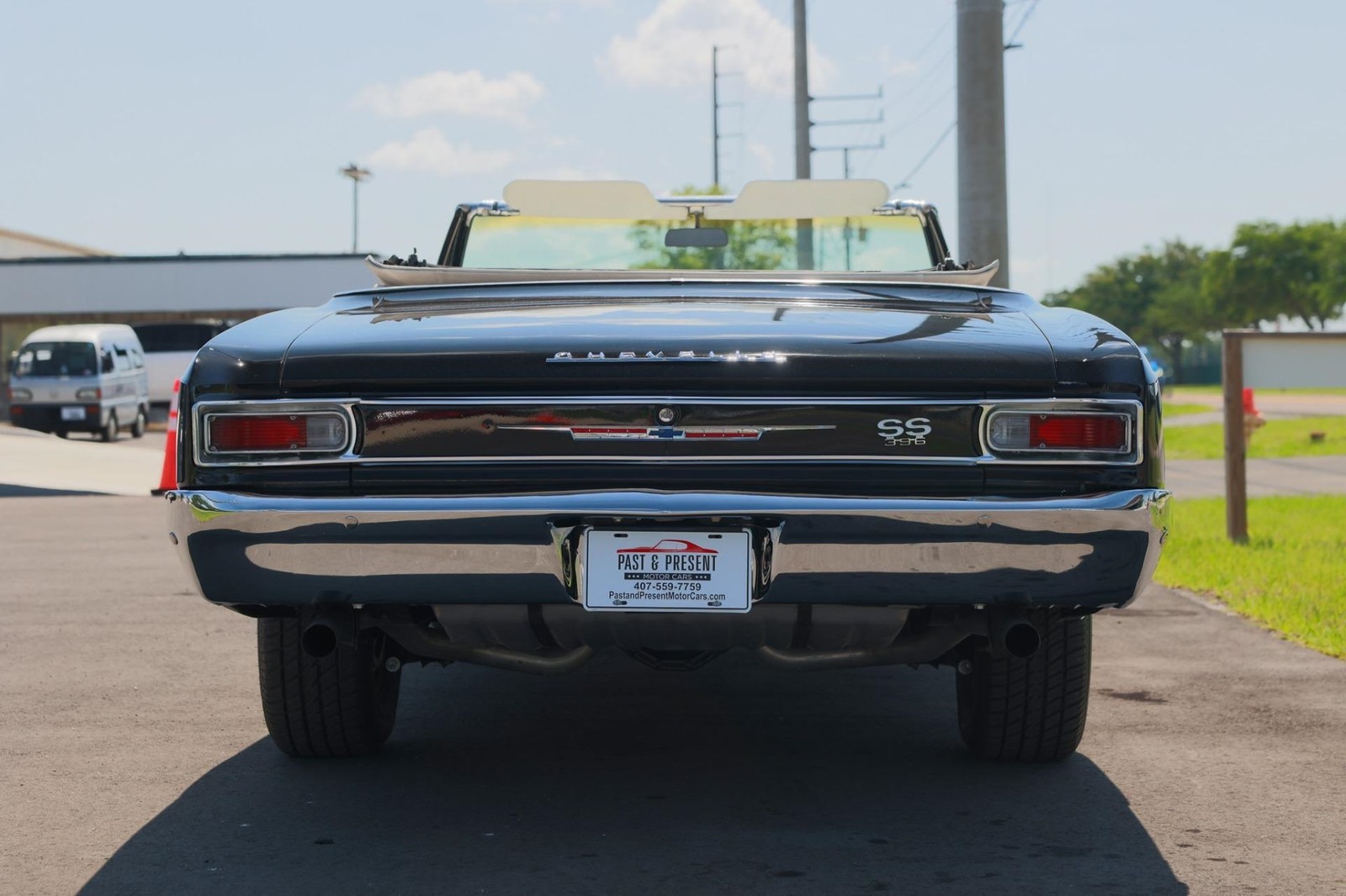 Chevrolet-Chevelle-1966-2-Door-4