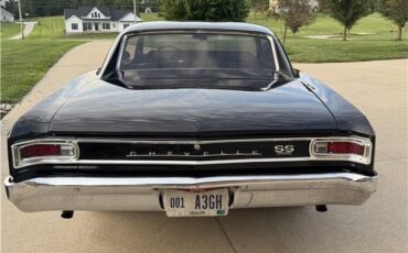 Chevrolet-Chevelle-1966-2-Door-Coupe-32
