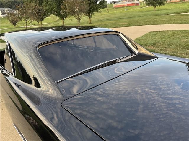 Chevrolet-Chevelle-1966-2-Door-Coupe-33