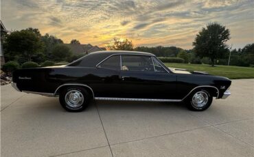 Chevrolet-Chevelle-1966-2-Door-Coupe-37