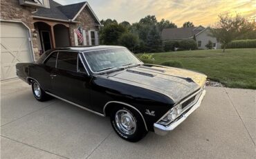 Chevrolet-Chevelle-1966-2-Door-Coupe-38
