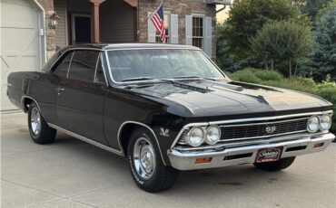 Chevrolet-Chevelle-1966-2-Door-Coupe