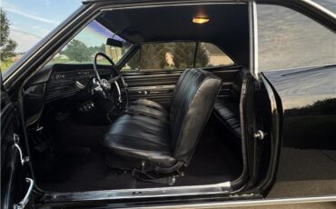 Chevrolet-Chevelle-1966-2-Door-Coupe-5