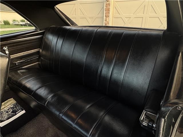 Chevrolet-Chevelle-1966-2-Door-Coupe-6